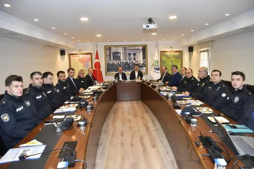 Emniyet Genel Müdürü Aktaş, Vali Kırbıyık’ı ziyaret etti