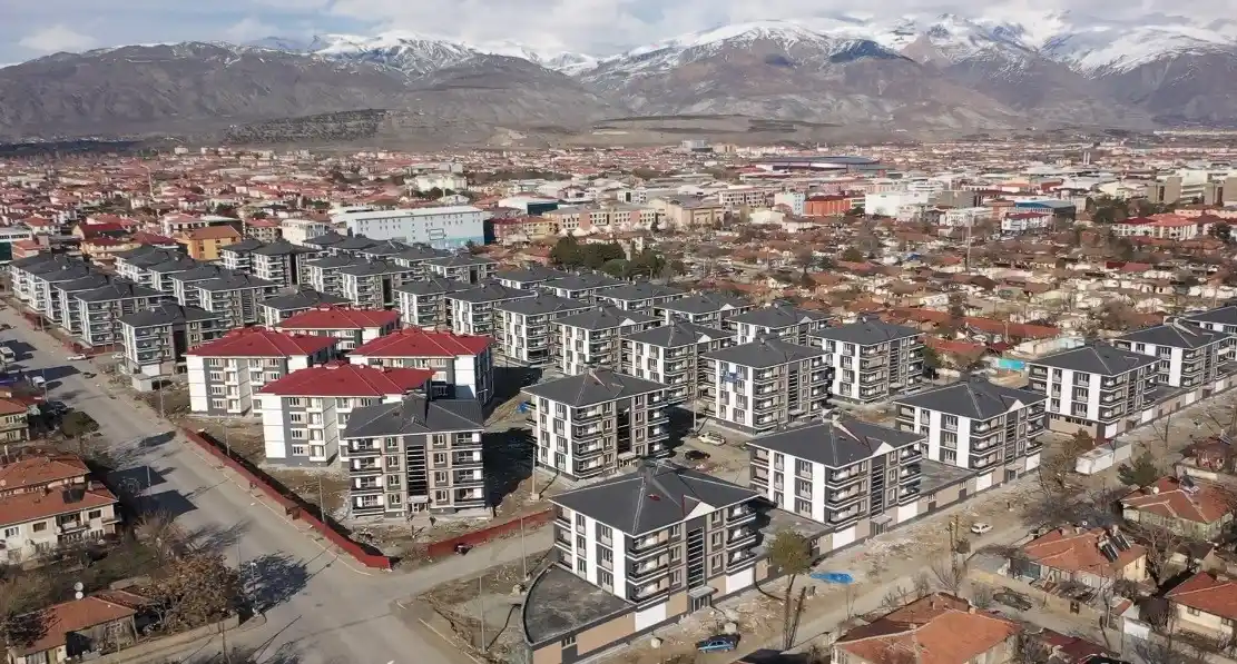 Erzincan'da 2022 Ekim ayında 406 konut satıldı
