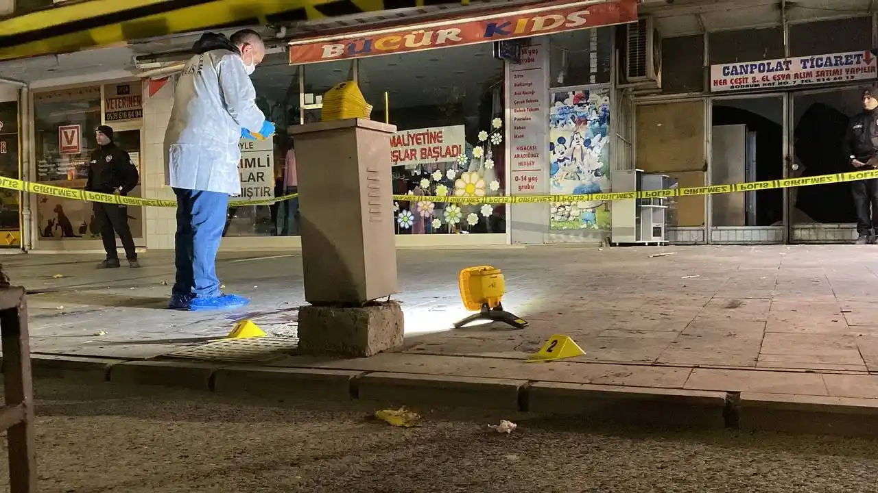 Erzincan’da silahla kavga: 3 yaralı
