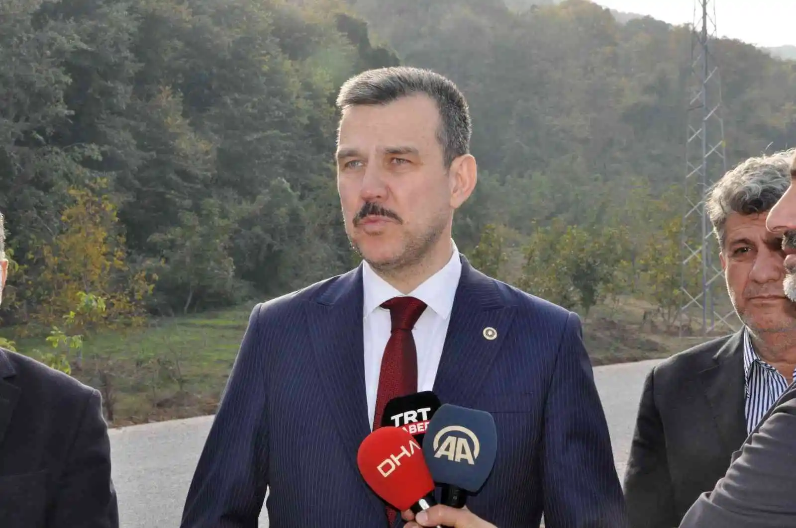 Esgin: "Boğaz yolu, 50 yıl sonra yenilendi"