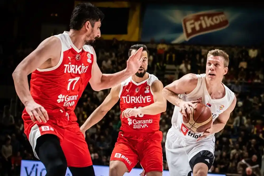 FIBA 2023 Dünya Kupası Avrupa Elemeleri: Sırbistan: 77 - Türkiye: 76