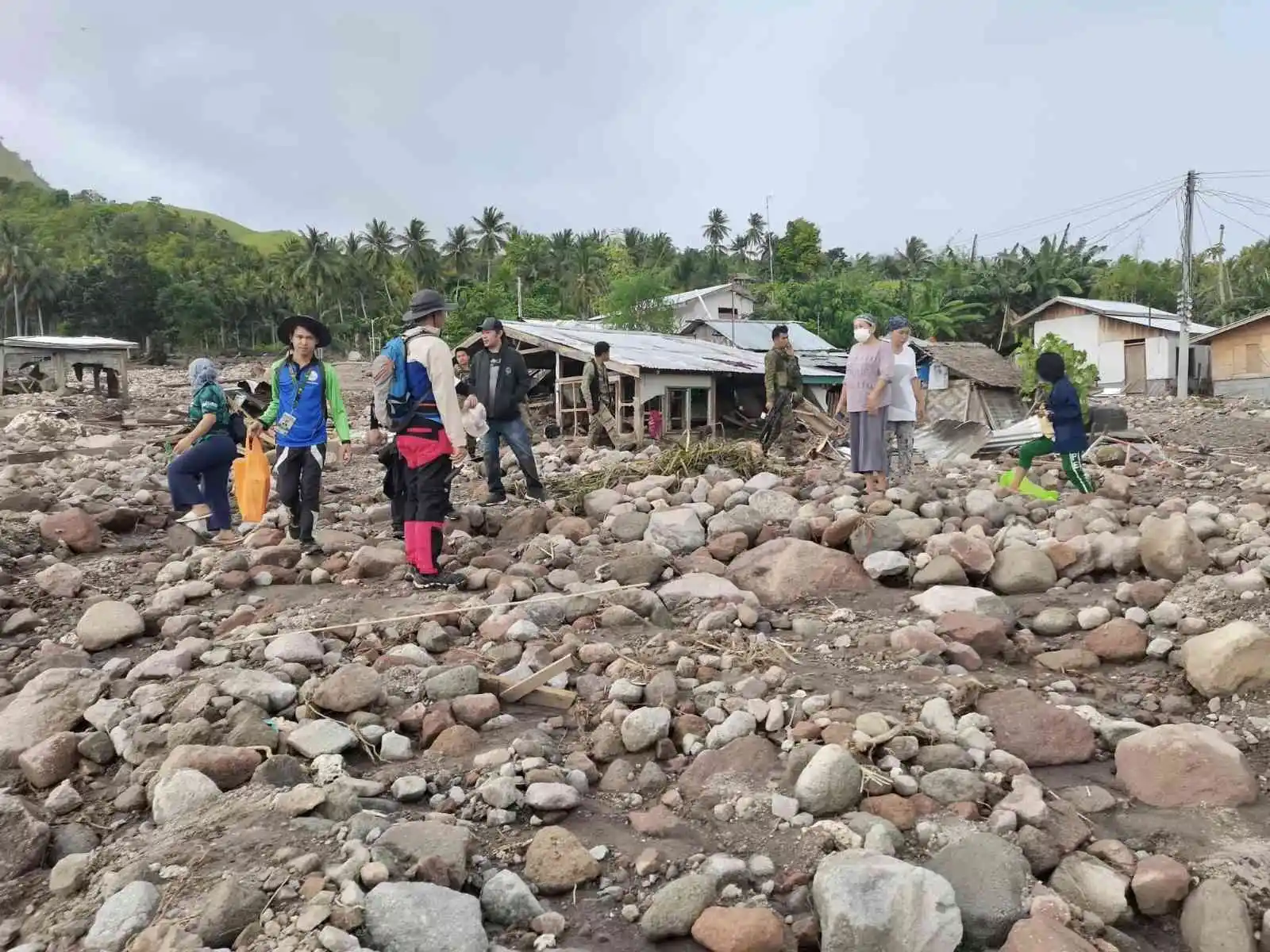 Filipinler’de Nalgae Tayfunu’nun bilançosu ağırlaşıyor: 150 ölü
