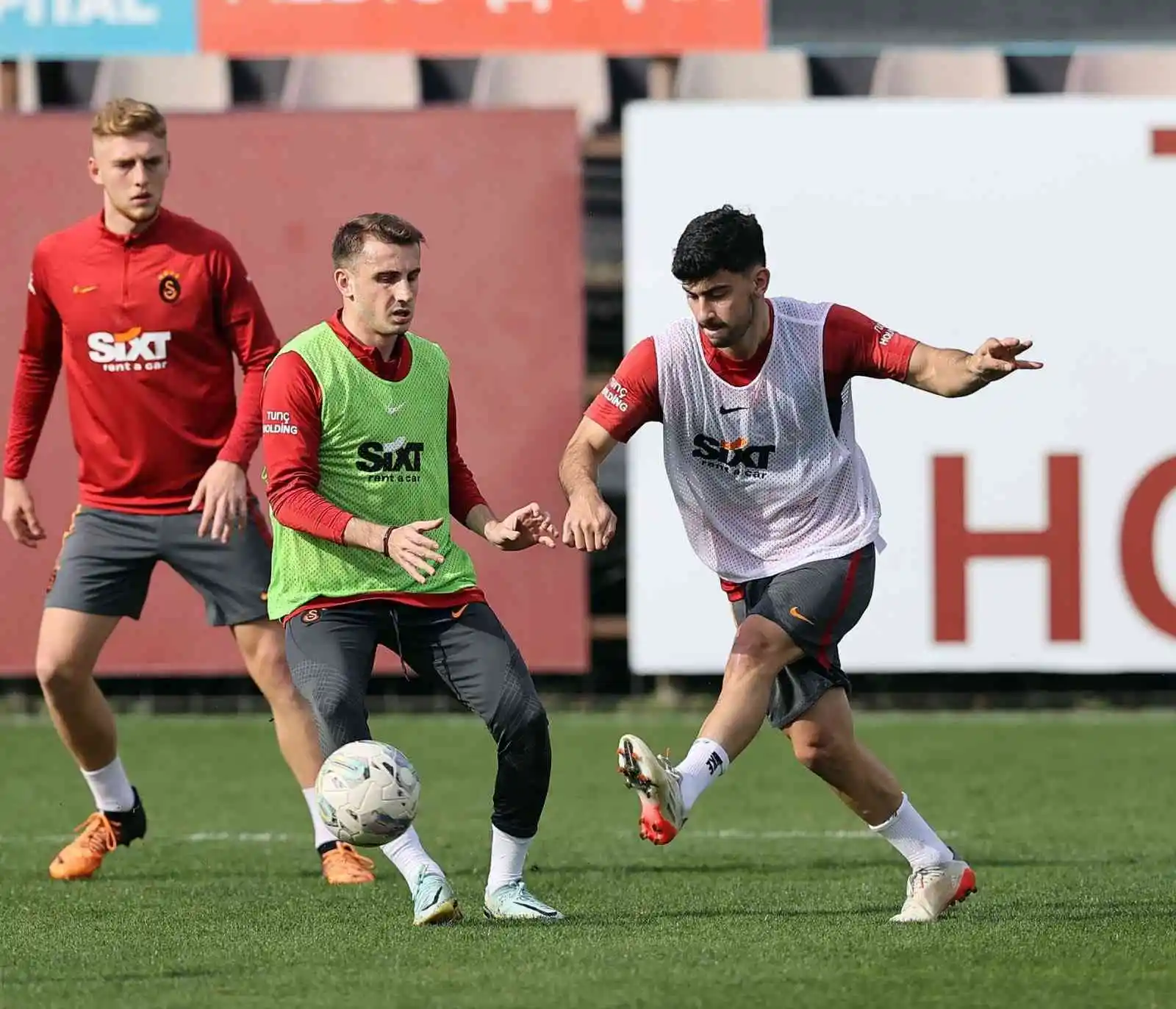 Galatasaray'da, Ofspor maçı hazırlıkları başladı
