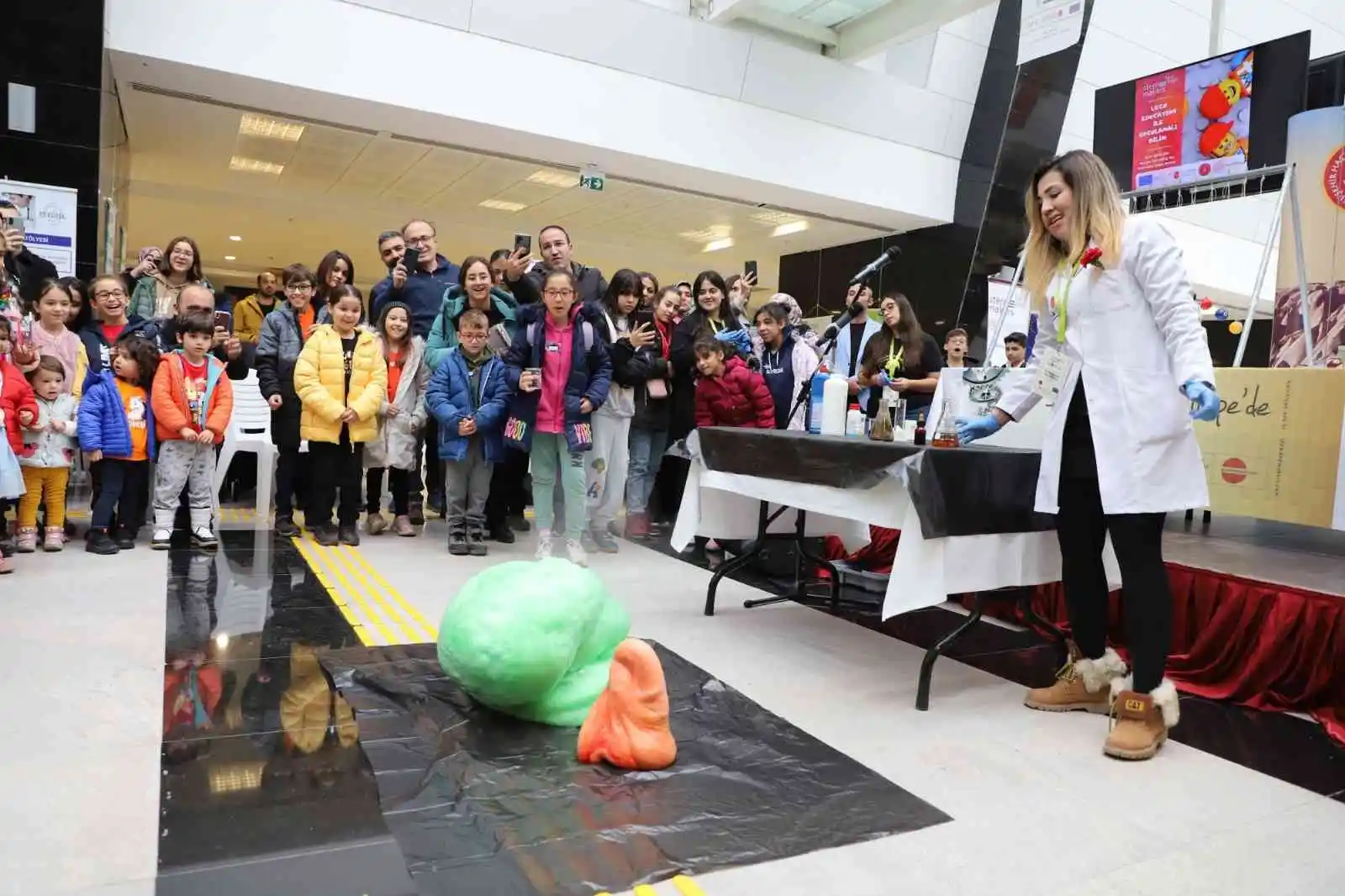 Geleceğin bilim adamları ‘STEM Makers Fest/Expo Kapadokya’ etkinliğinde bir araya geldi
