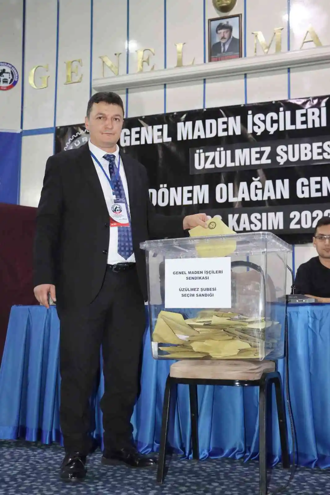 GMİS Üzülmez Şube Başkanlığı’na Sefer Karakabak yeniden seçildi