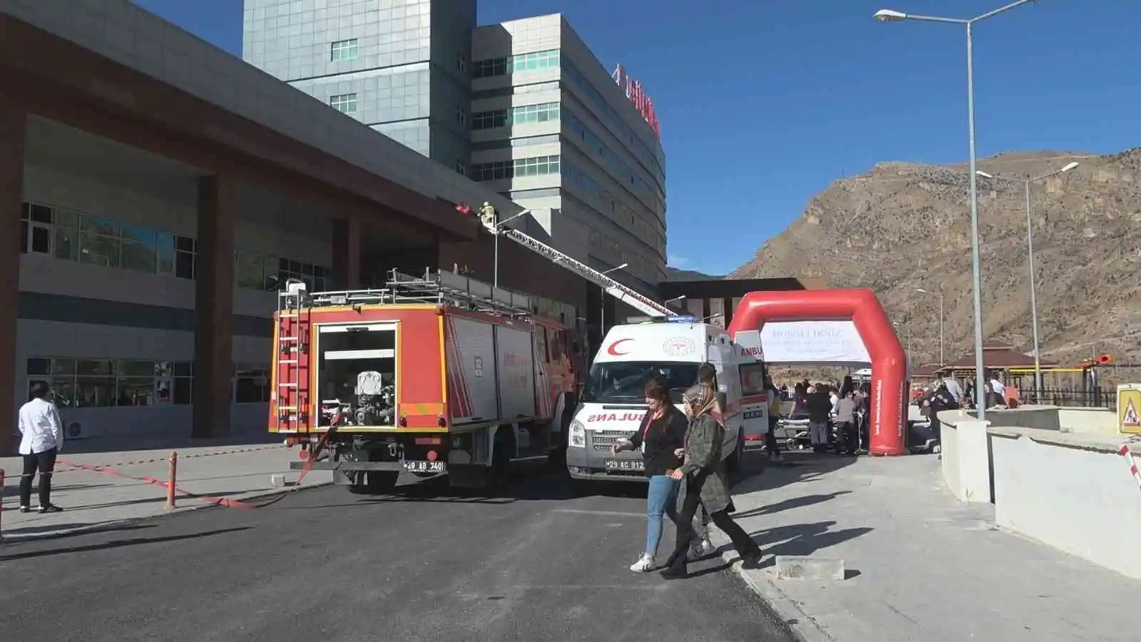 Gümüşhane Devlet Hastanesi’nde yangın tatbikatı