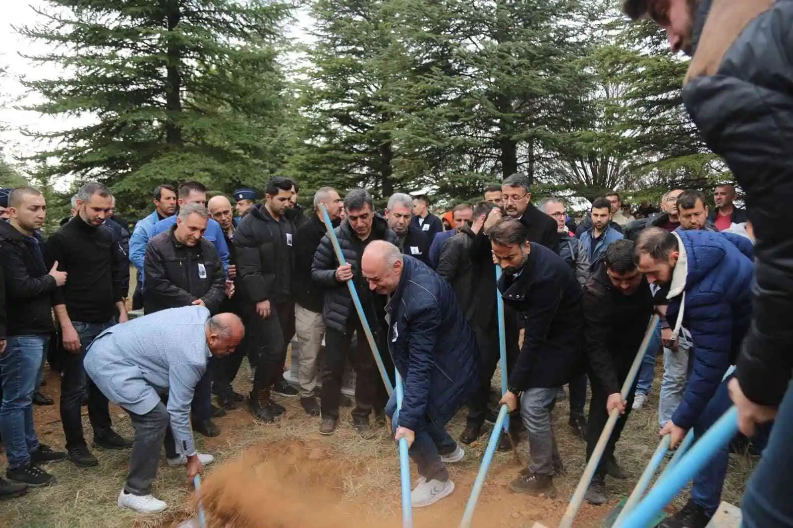 Hava Astsubay Mustafa Pazar, Kütahya’da toprağa verildi
