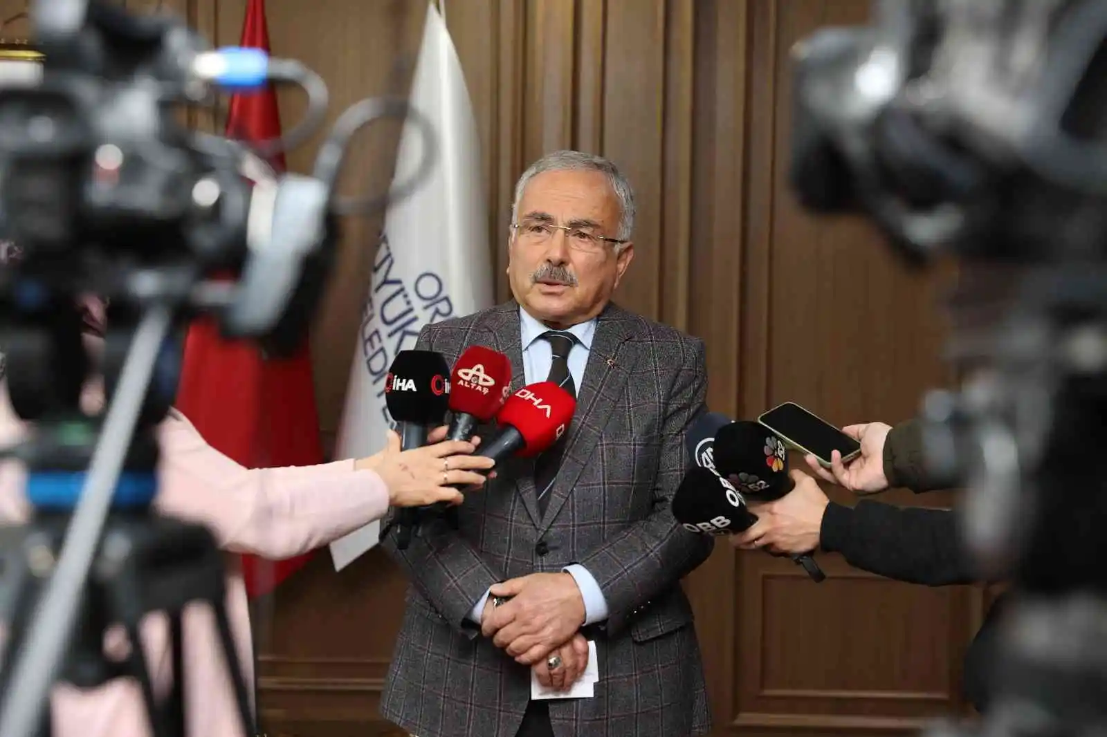Hilmi Güler: “Ferrero rekabet hukukuna aykırı hareket ediyor”