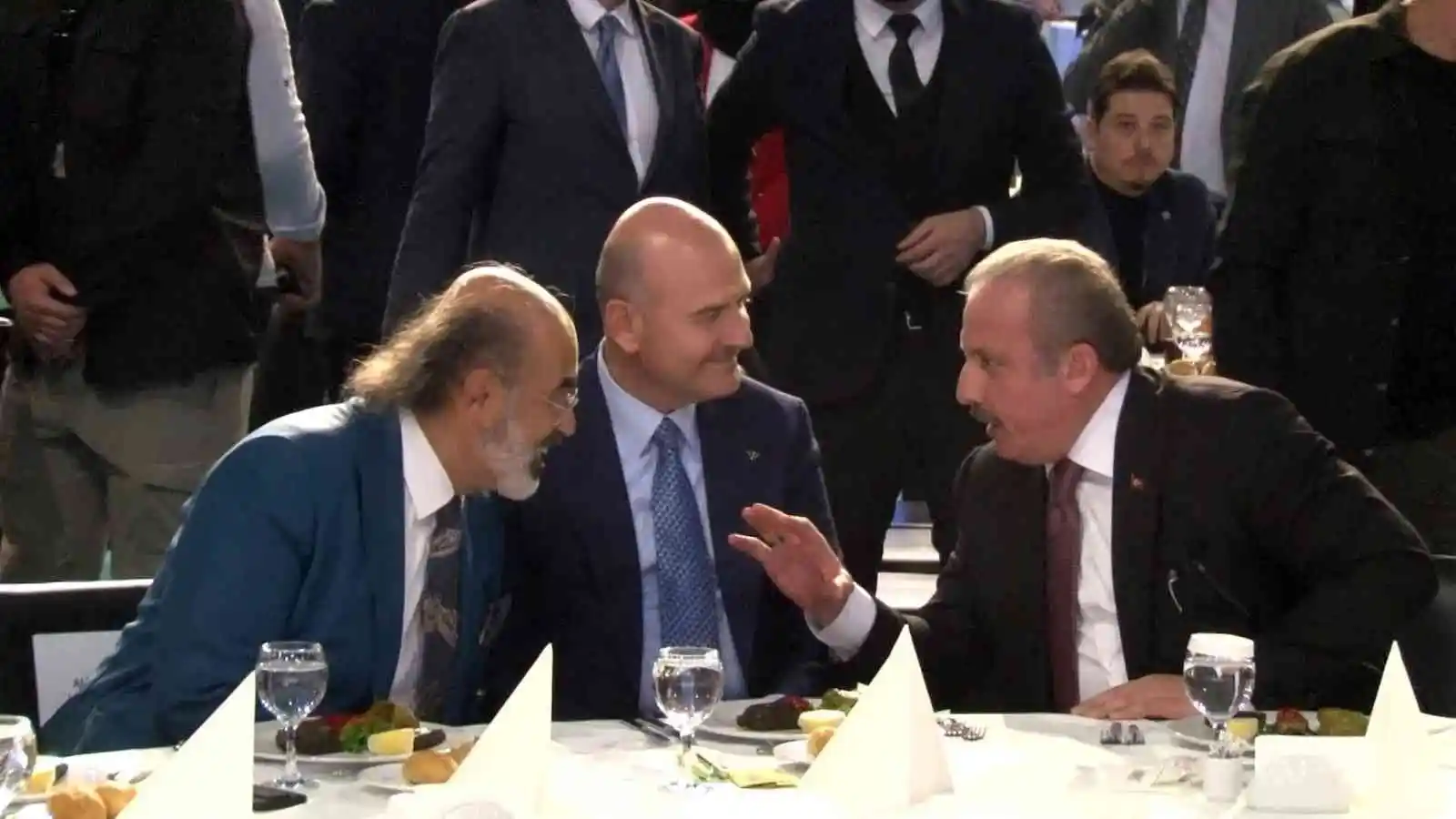 İçişleri Bakanı Soylu: “Rusya-Ukrayna’yı karıştırdılar, tahıl ve doğalgaz kriziyle biz uğraşıyoruz”