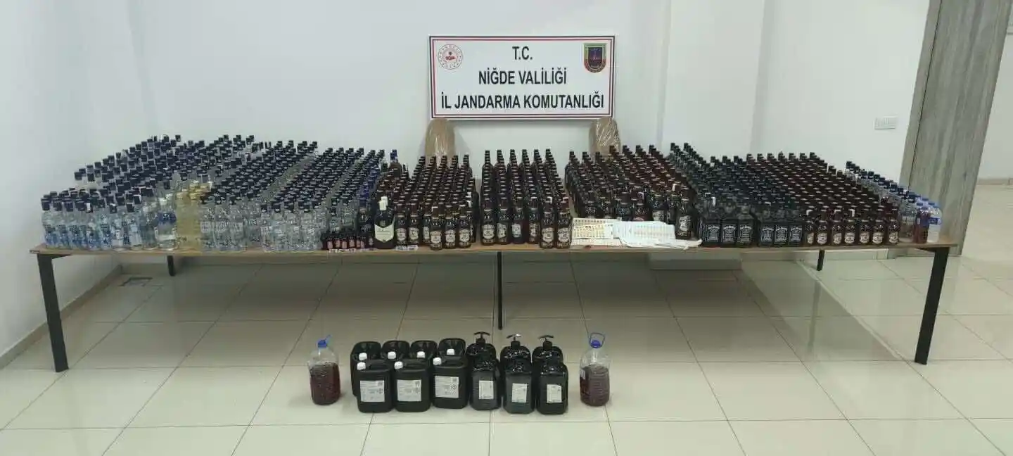 Jandarma operasyonunda 620 litre sahte alkol ele geçirildi