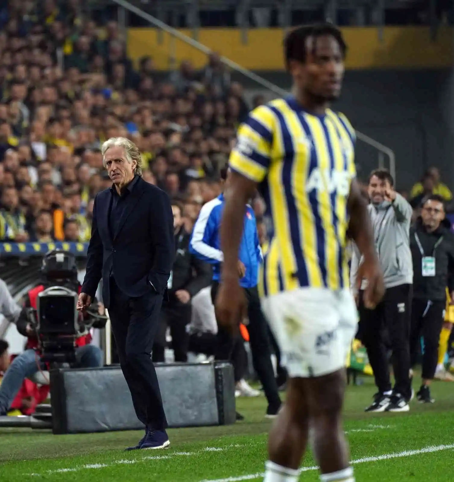 Jesus’tan Batshuayi’ye uyarı