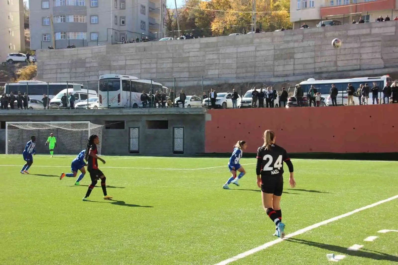 Kadınlar Futbol Süper Ligi: Hakkarigücü: 0 - Fatih Karagümrük: 0
