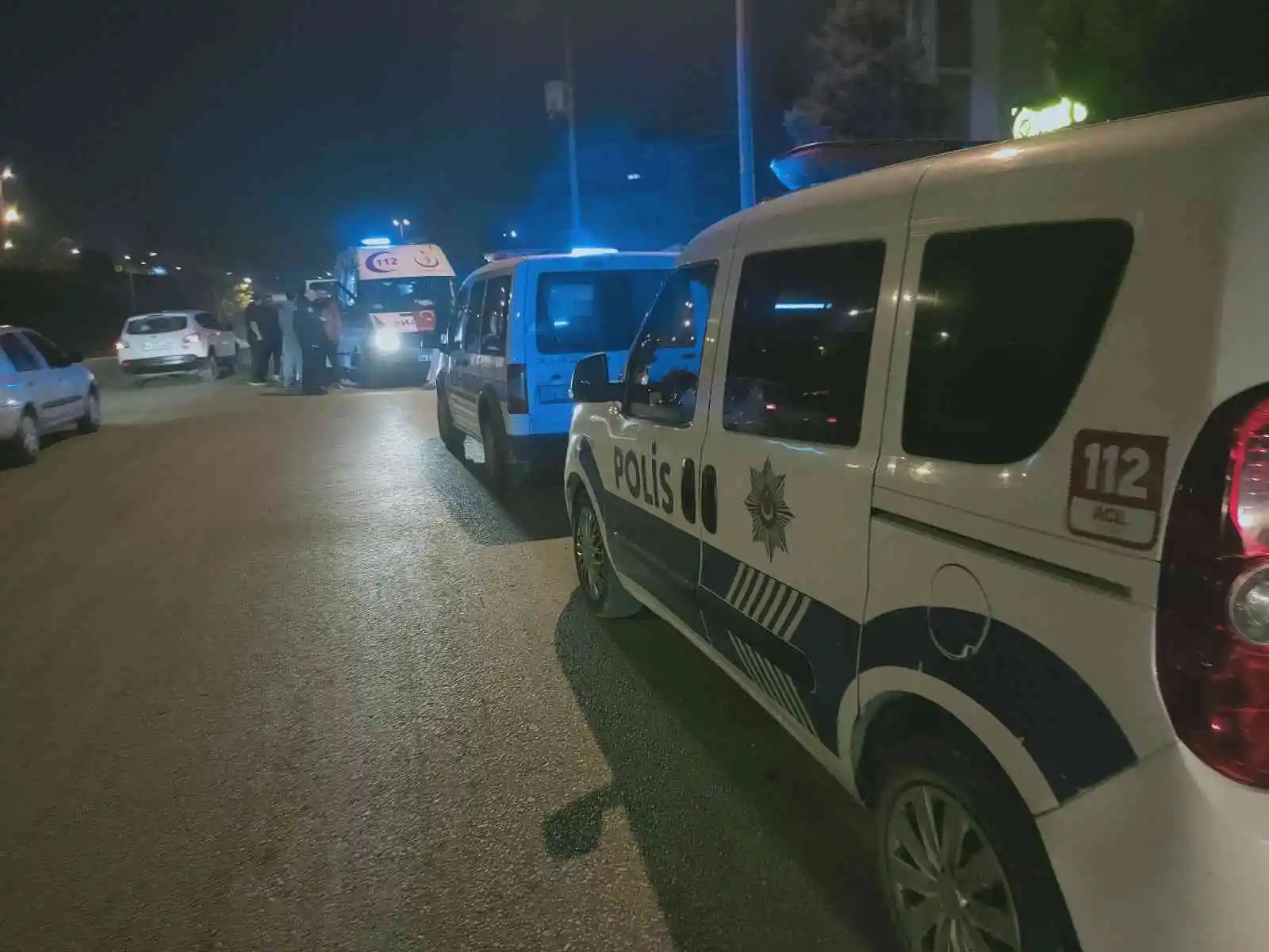 Karabük’te bıçaklı kavga: Ağabey ve kardeşi yaralandı