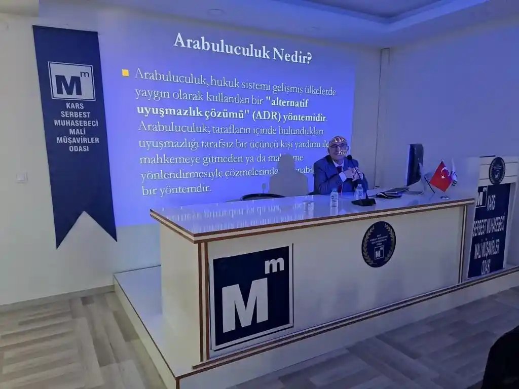 Kars'ta muhasebecilere eğitim verildi