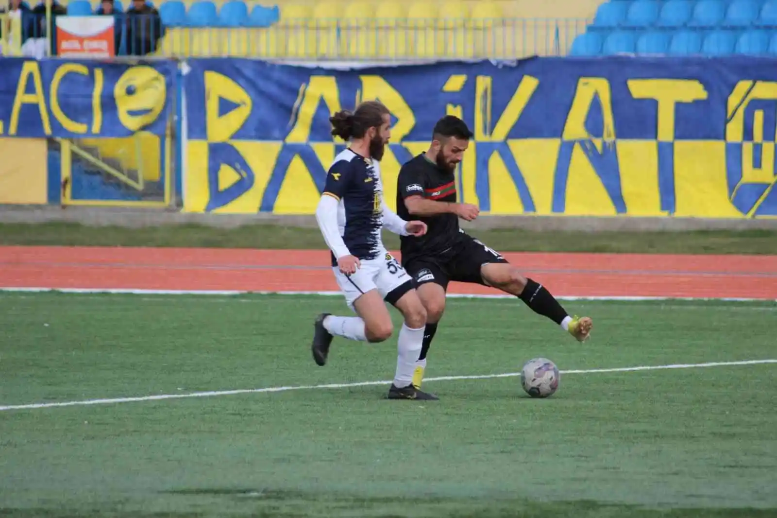 Karşıyaka, Ağrı’da takıldı