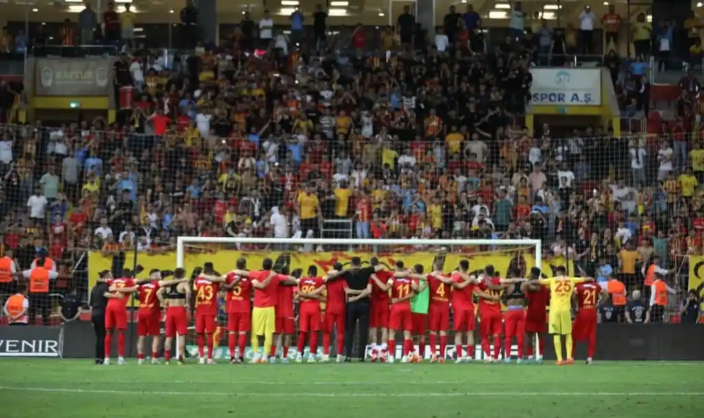 Kayserispor 74 bin 993 taraftara oynadı