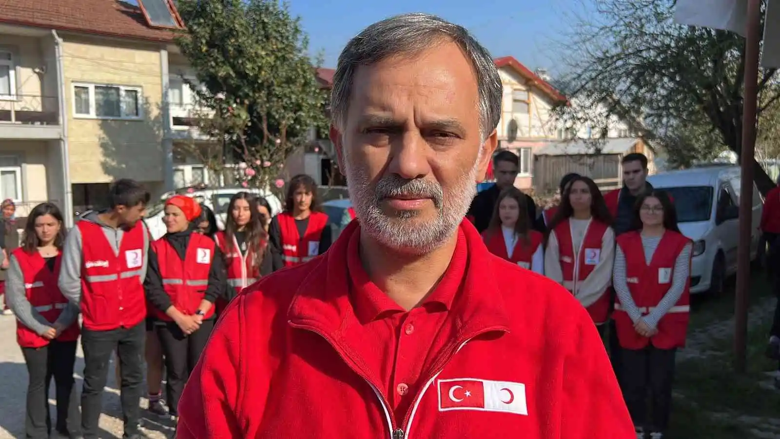 Kızılay evlerde eşya sabitledi