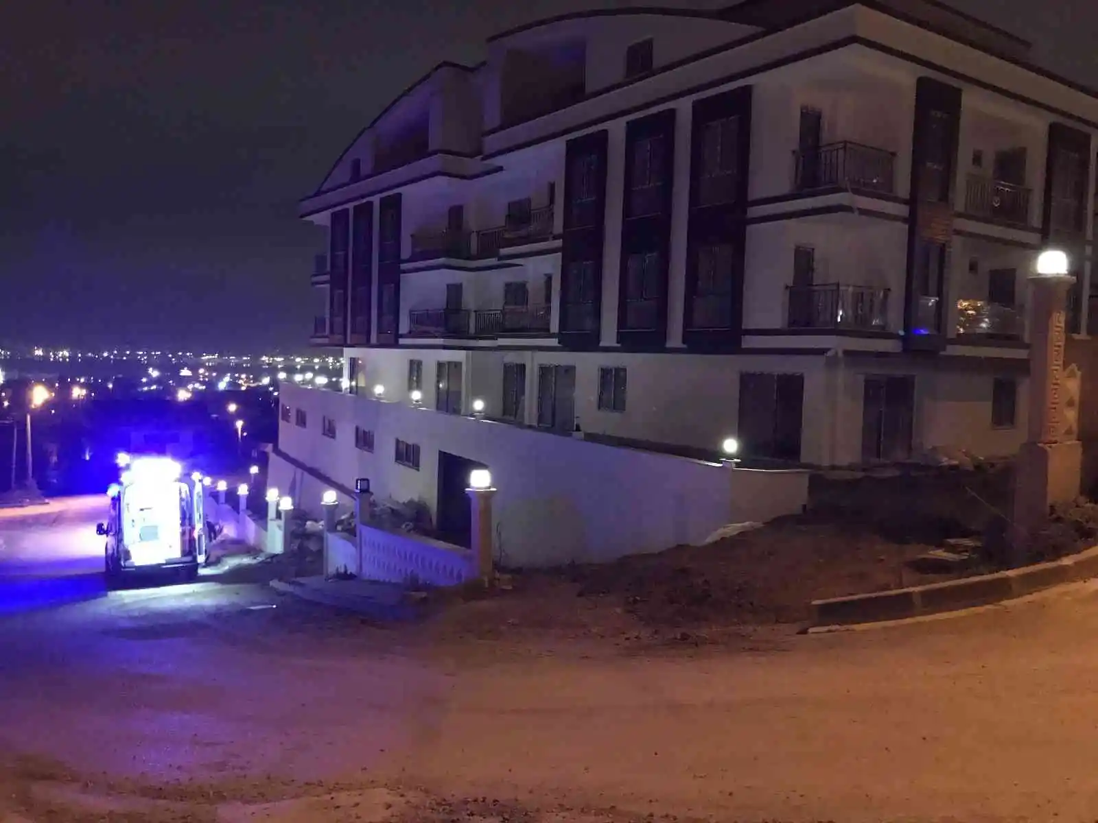 Kocaeli’de cinayet: İnşaat halindeki binanın ofisinde silahla vurularak öldürüldü