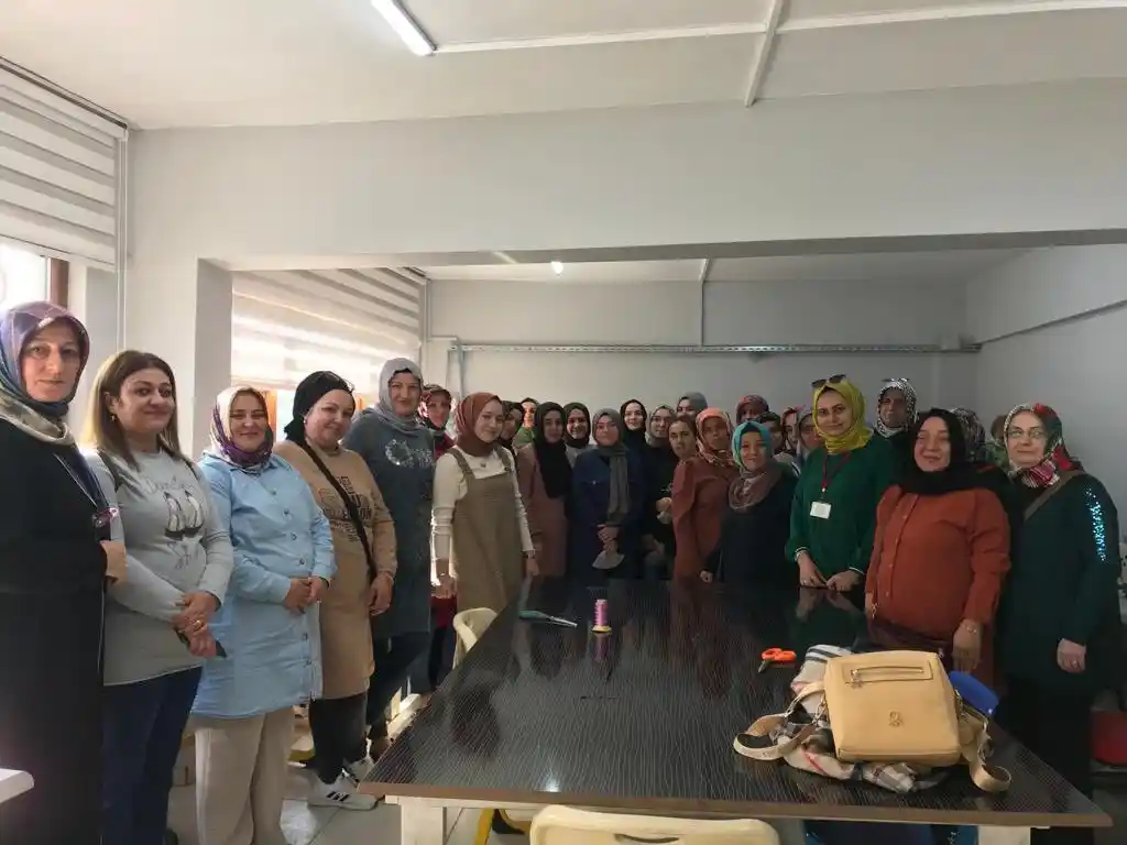 Kursiyerler mağara gezisinde buluştu