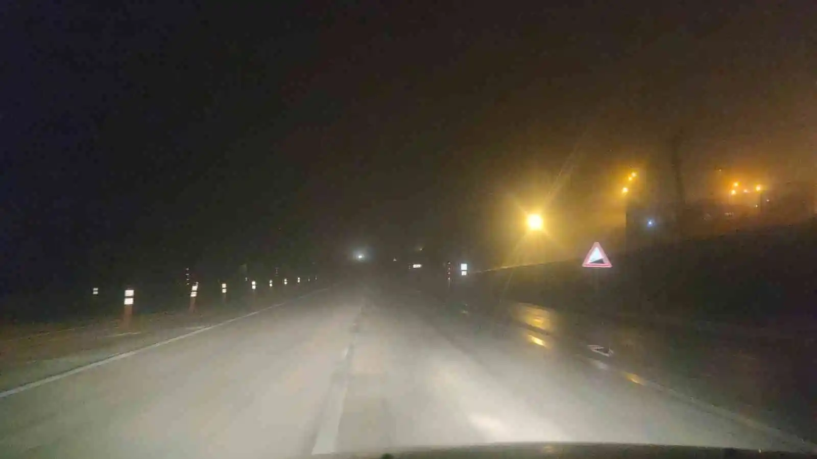 Kurubaş Geçidi’de sis trafiği olumsuz etkiledi