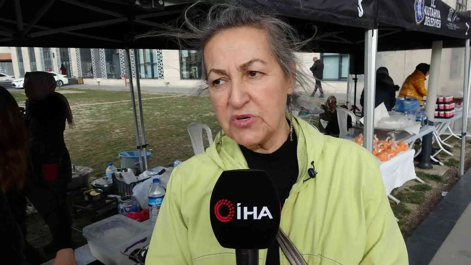 Kütahya’da üreten kadınlar stant açarak ürünlerini satışa sundu