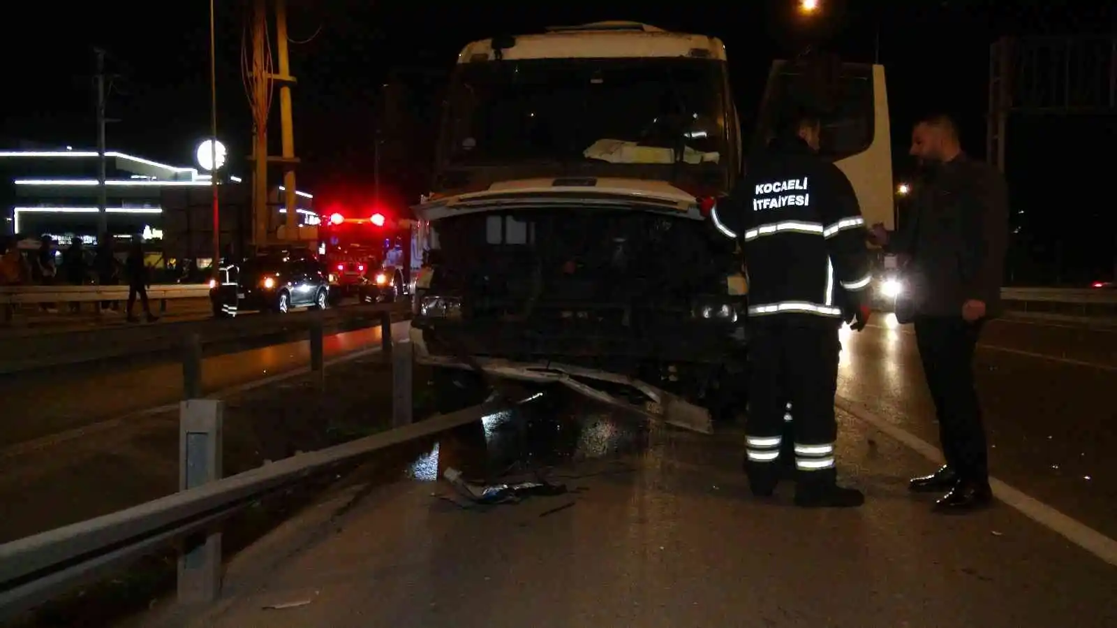 LPG yüklü tanker kaza yaptı, patlamaması faciayı önledi
