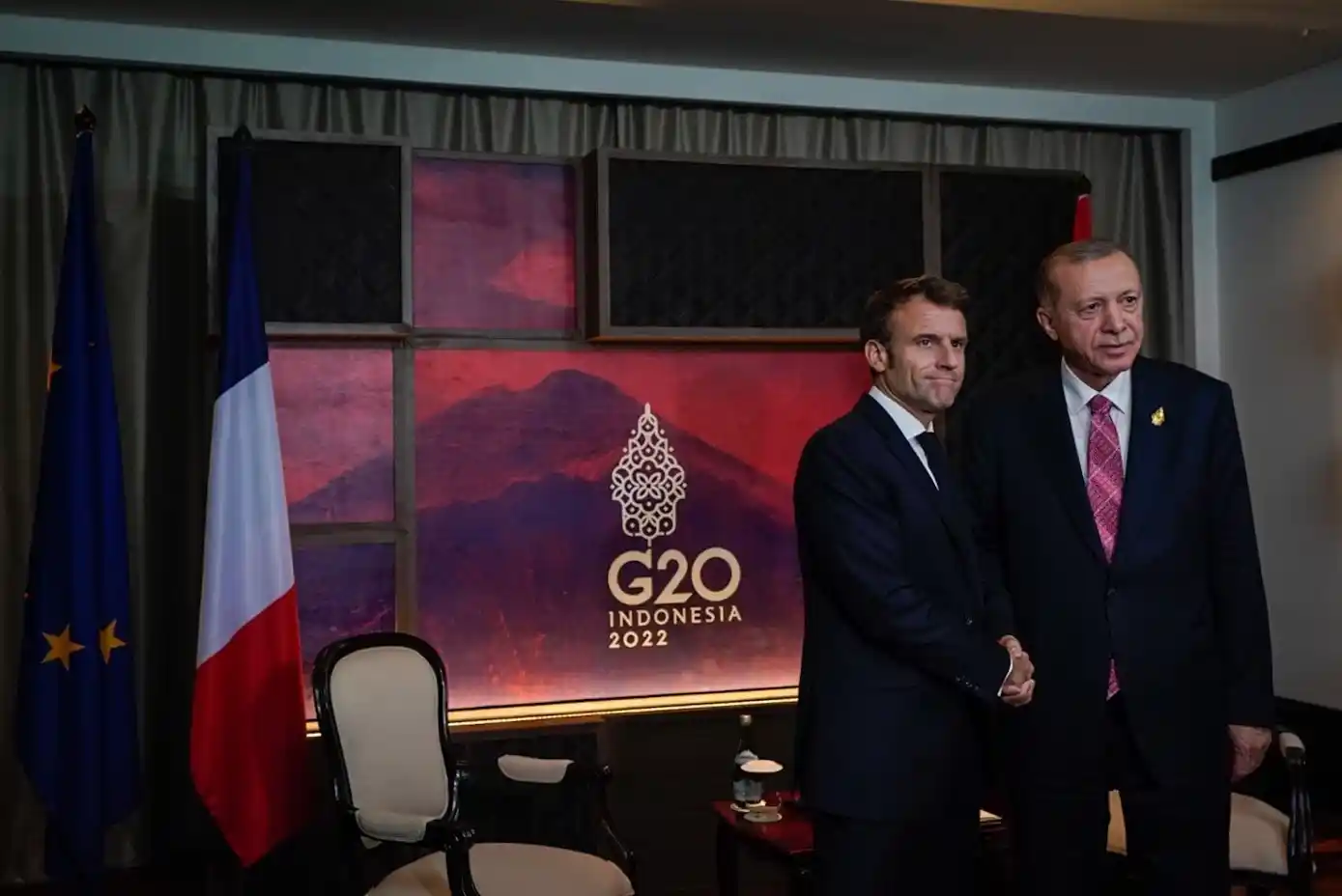 Macron: "Fransa ve Türkiye, Ukrayna tahılının ihracatı için çalışmalarını sürdürecek"
