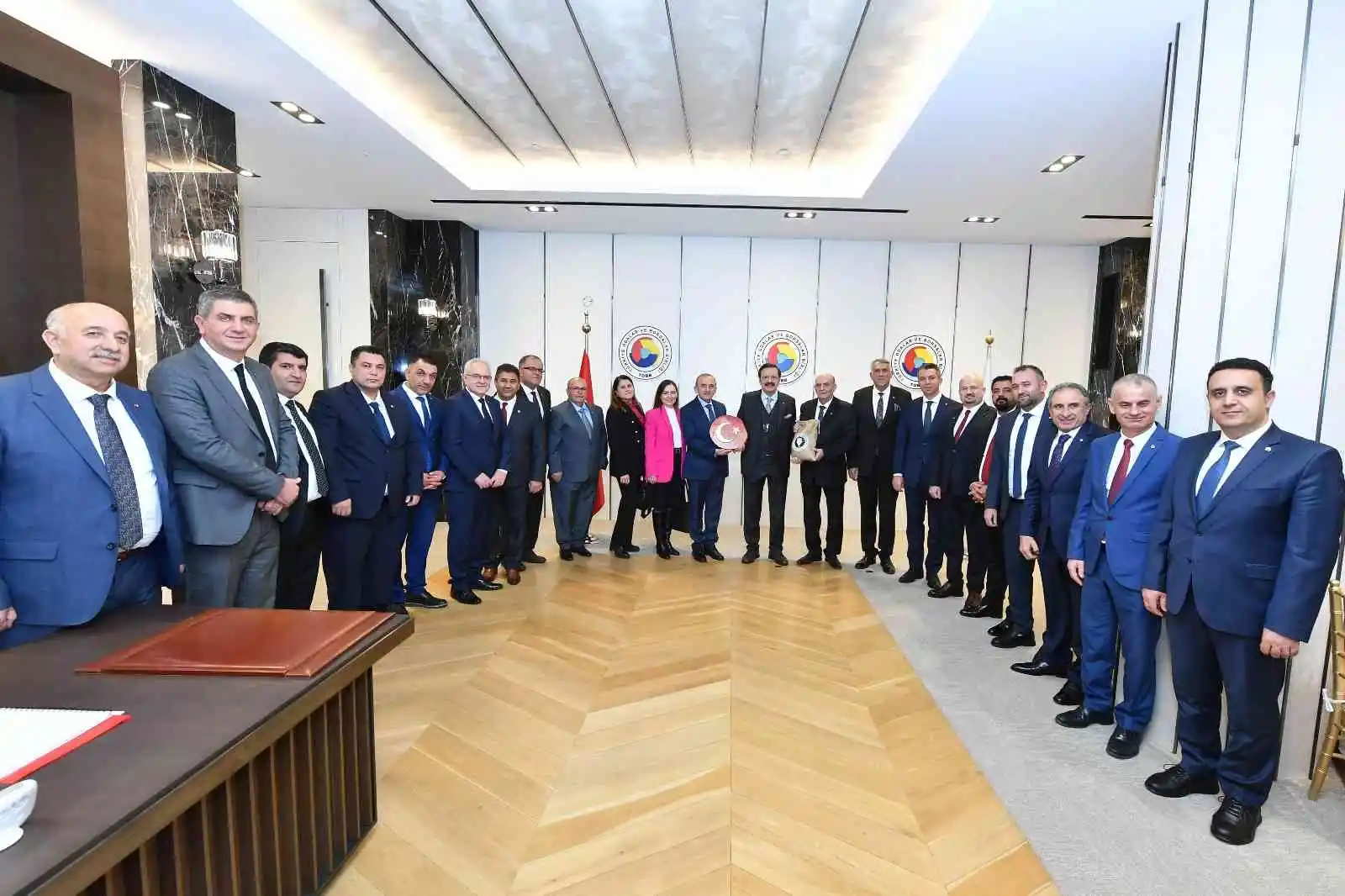 Manisa TSO'dan Hisarcıklıoğlu'na tam destek