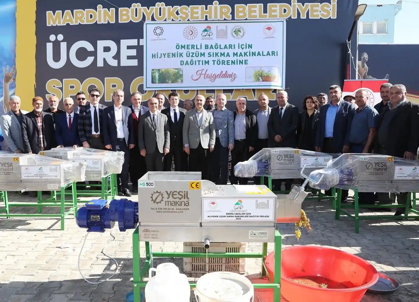 Mardin’de üreticilere yüzde 85 hibe ile üzüm sıkma makinesi dağıtıldı
