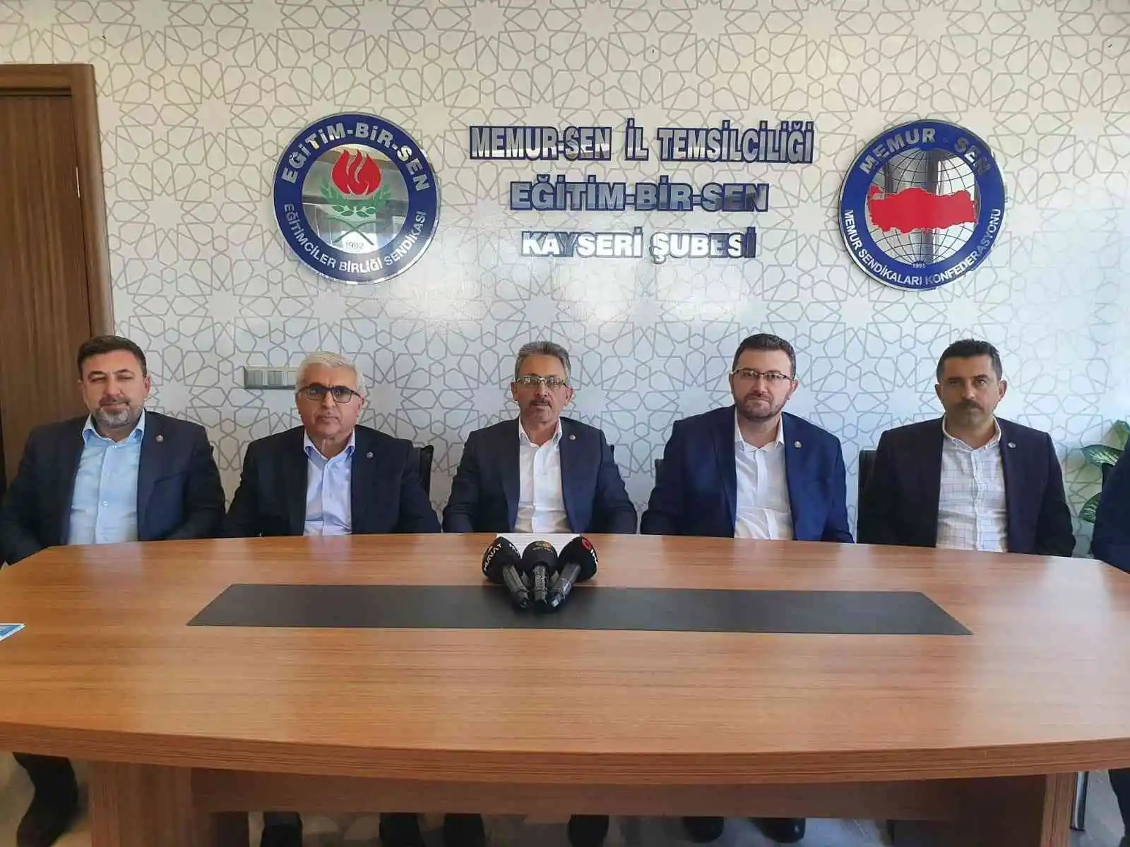 Mehmet Emin Aslantürk: "Meslek kanunu yeniden düzenlenmelidir"