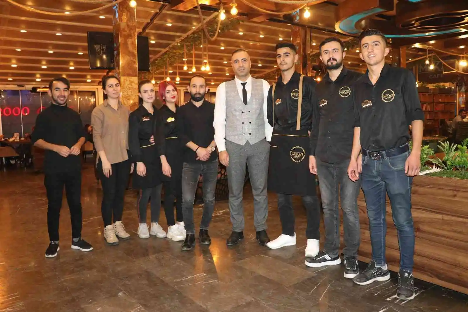Mekan kafe restorandan öğretmenlere 5 yıldızlı gece
