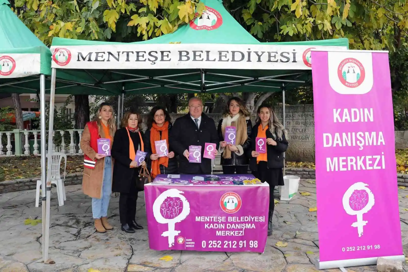 Menteşe Belediye Başkanı Gümüş; "Kadınların her zaman yanındayız"