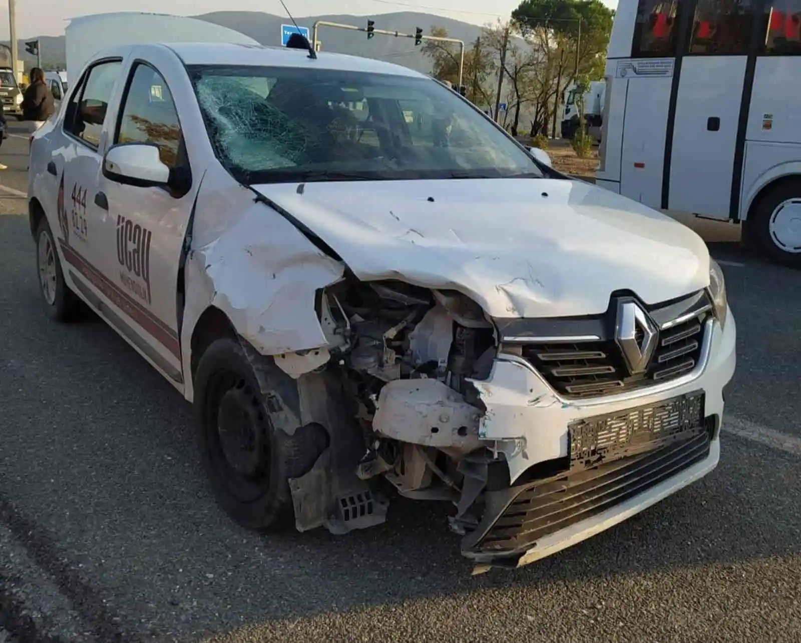 Menteşe'de kaza: Motosiklet sürücüsü ağır yaralandı