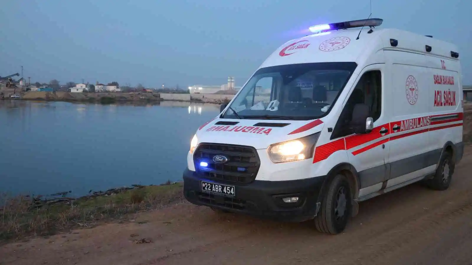 Meriç Nehri’nde erkek cesedi bulundu