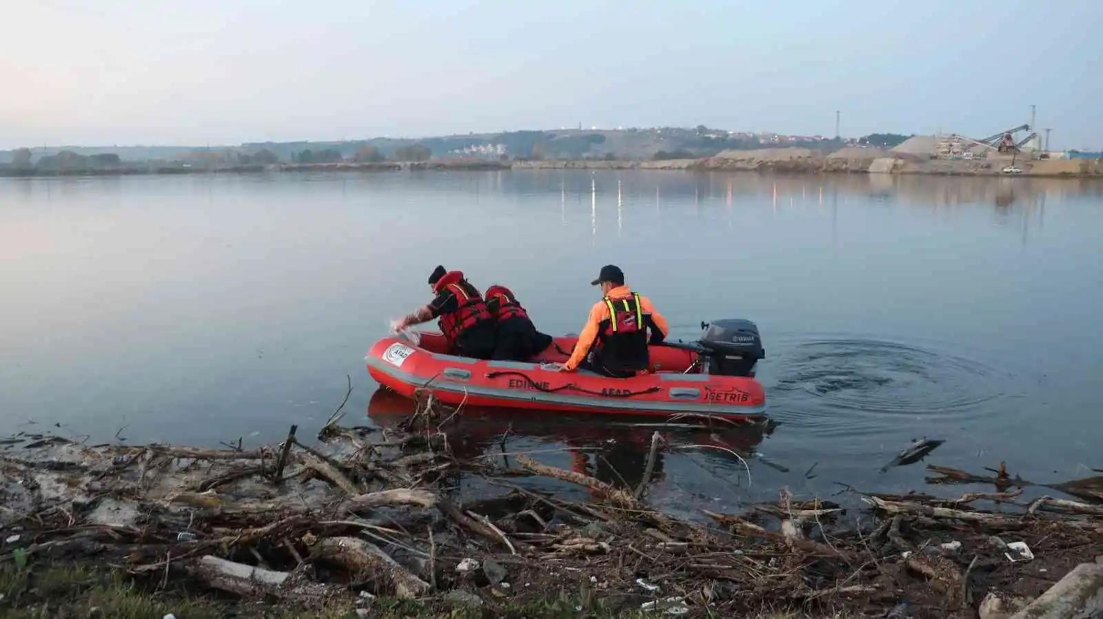 Meriç Nehri’nde erkek cesedi bulundu