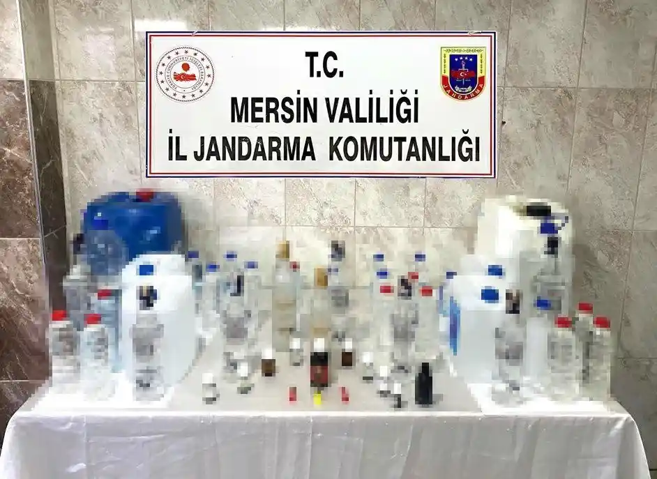 Mersin'de 70 litre sahte alkol ele geçirildi
