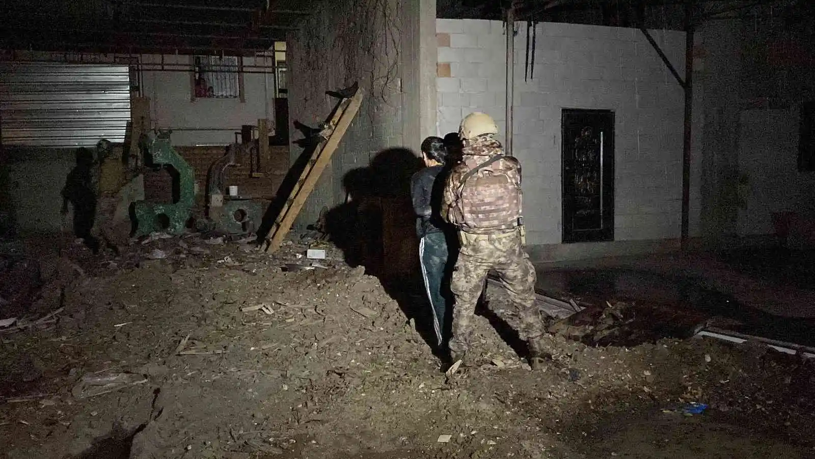 Mersin’de PKK/KCK operasyonu: 18 gözaltı kararı
