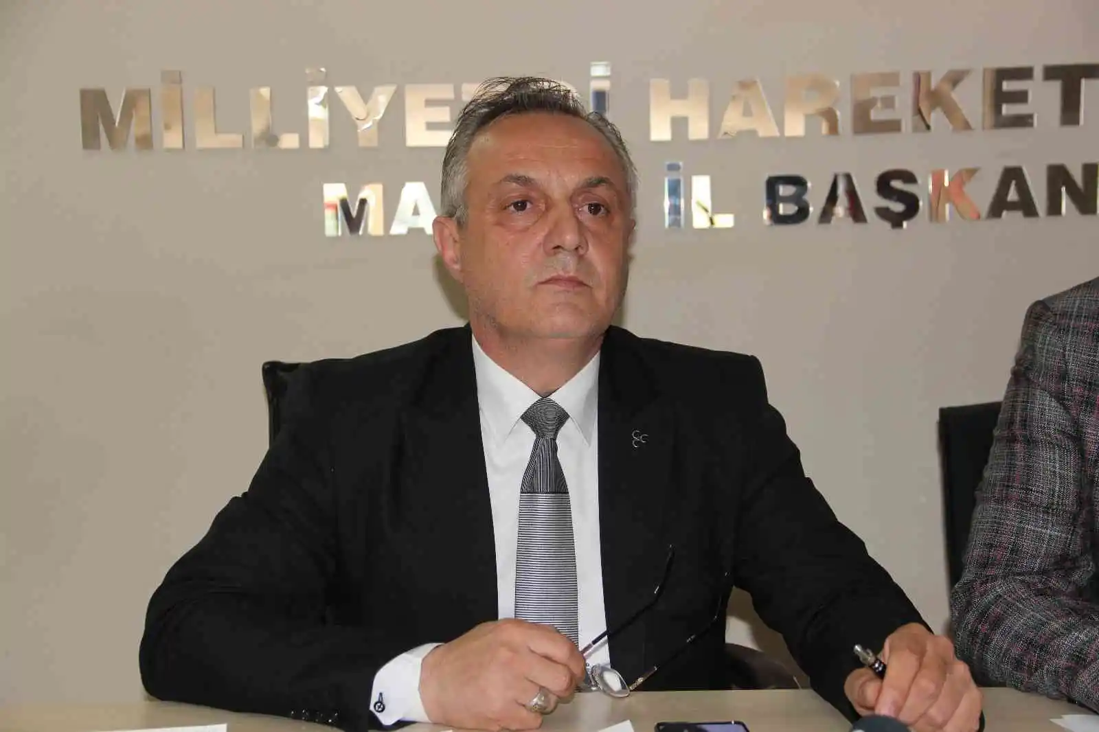 MHP Manisa İl Başkanı Murat Öner hayatını kaybetti
