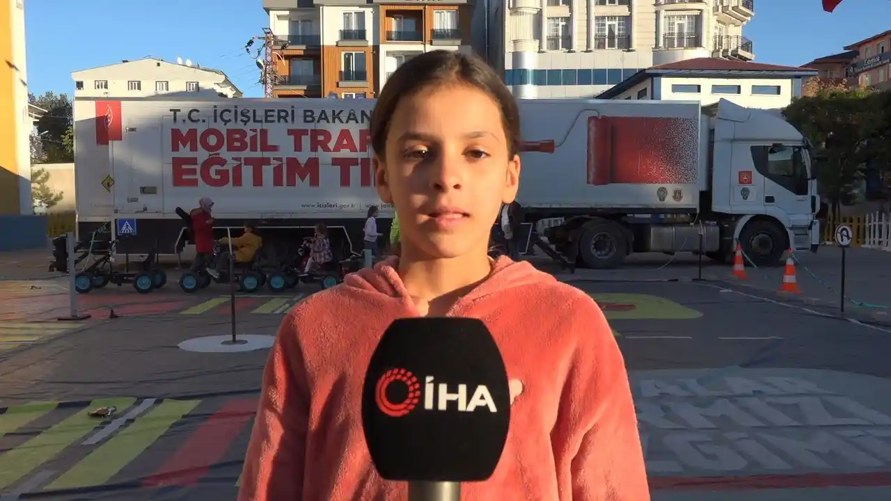 Mobil trafik eğitim tırı Erciş’te