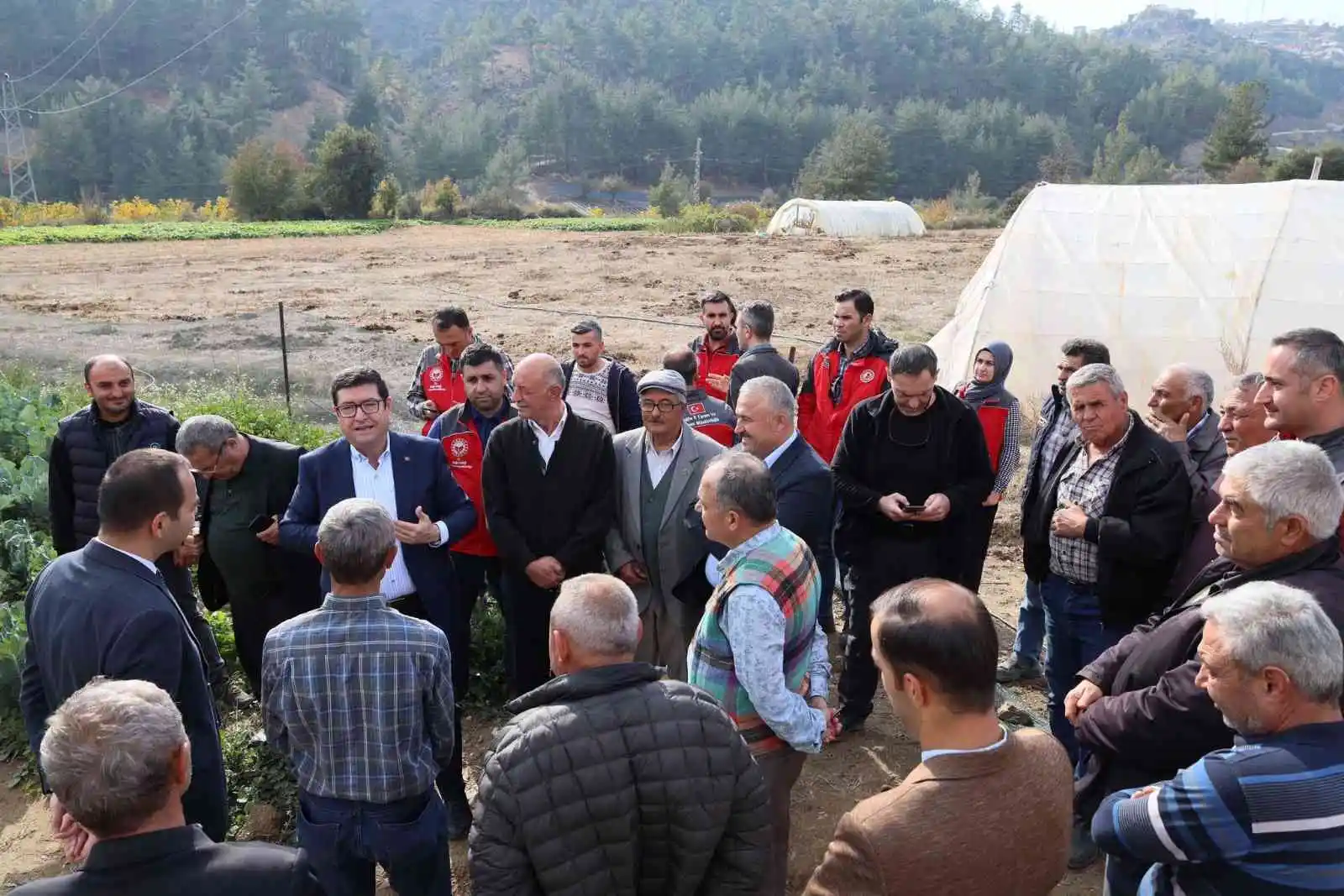 Muğla’da kışlık sebze üretimi projesinde hasat zamanı
