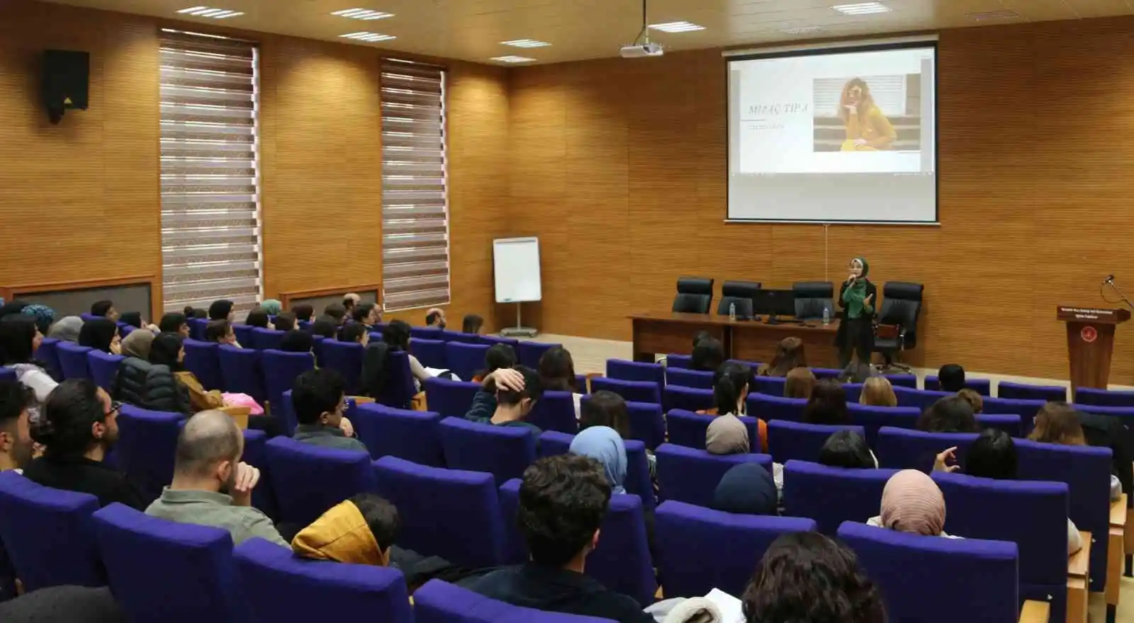 NEVÜ'de 'Eğitimde Kişilik Modeli' konulu seminer düzenlendi
