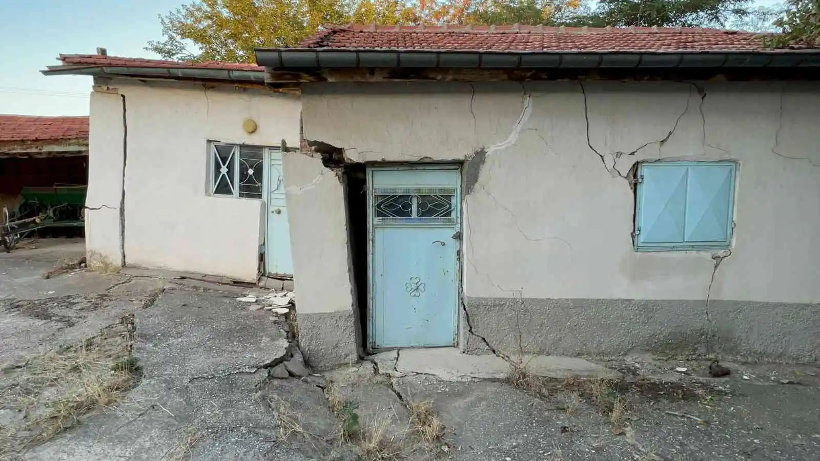 Ölümle burun buruna yaşıyorlar