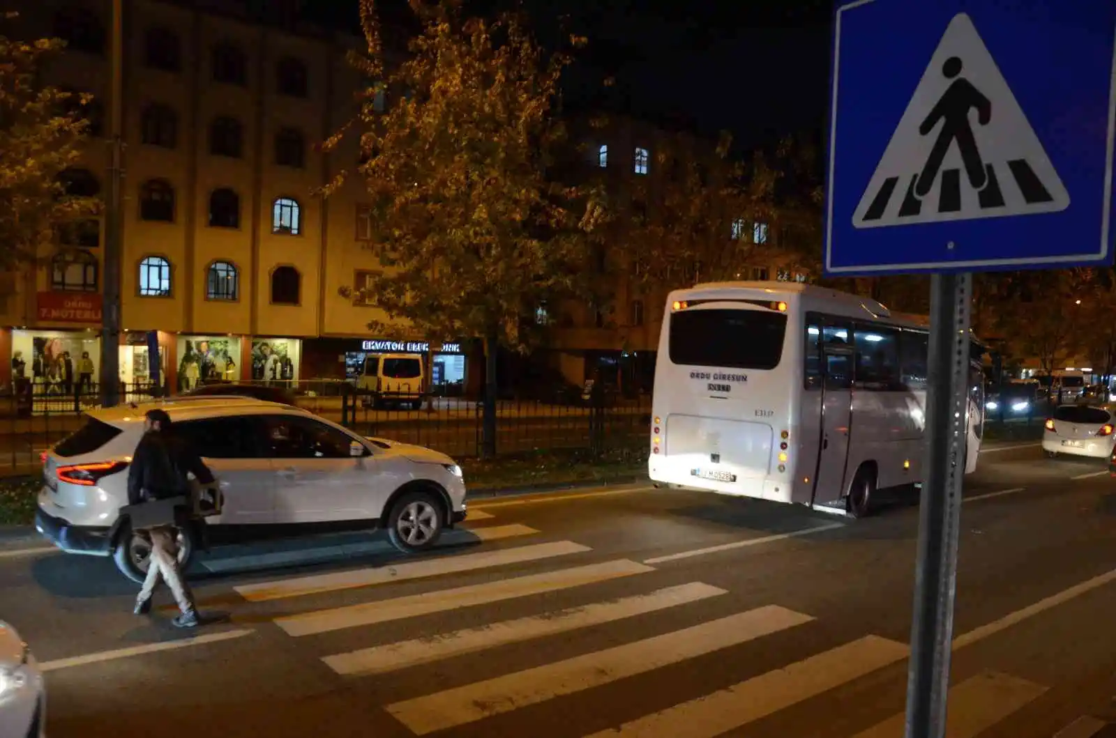 Ordu’da otomobilin çarptığı yaya yaralandı
