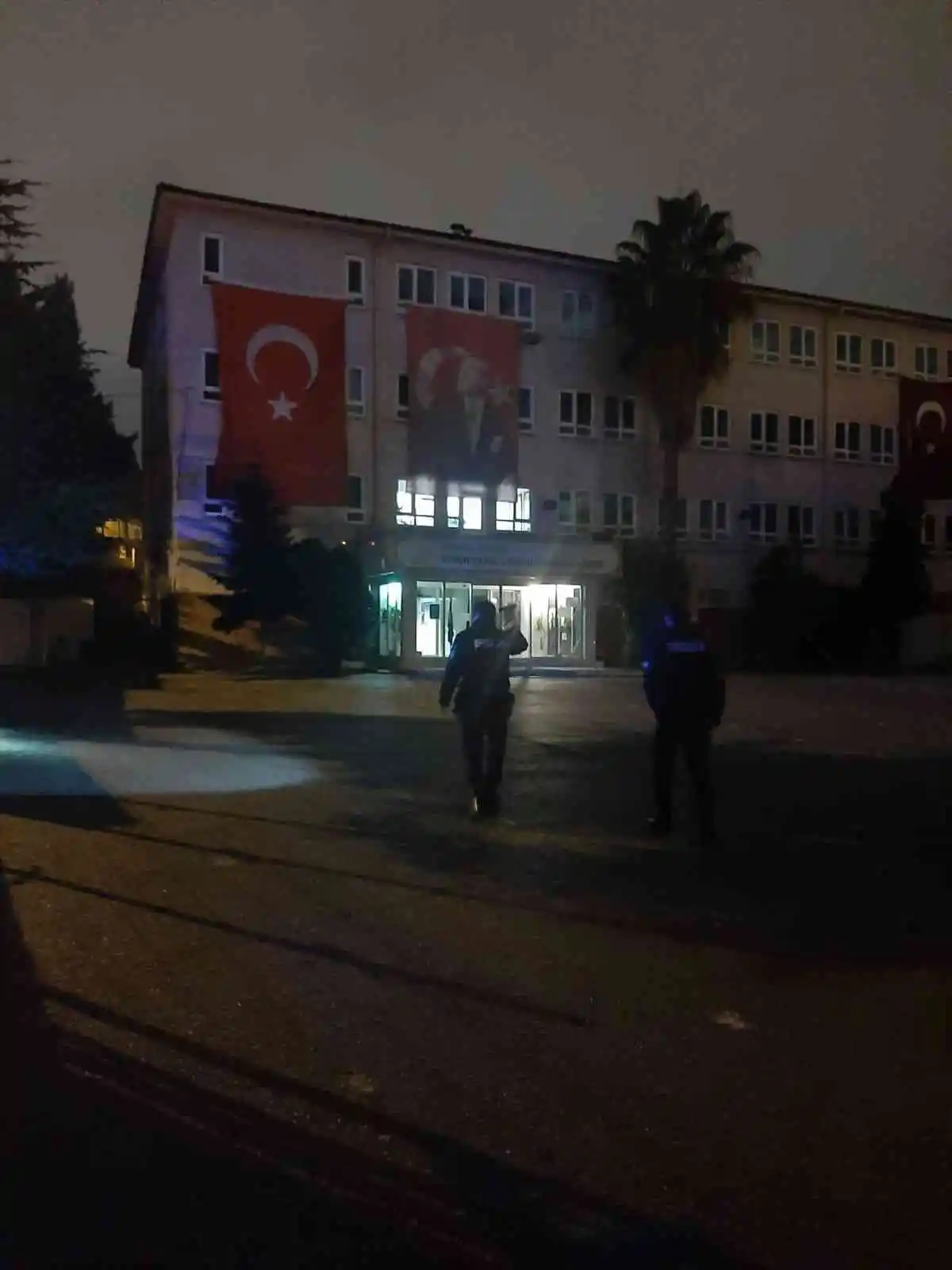 Polis şehirde suça geçit vermiyor