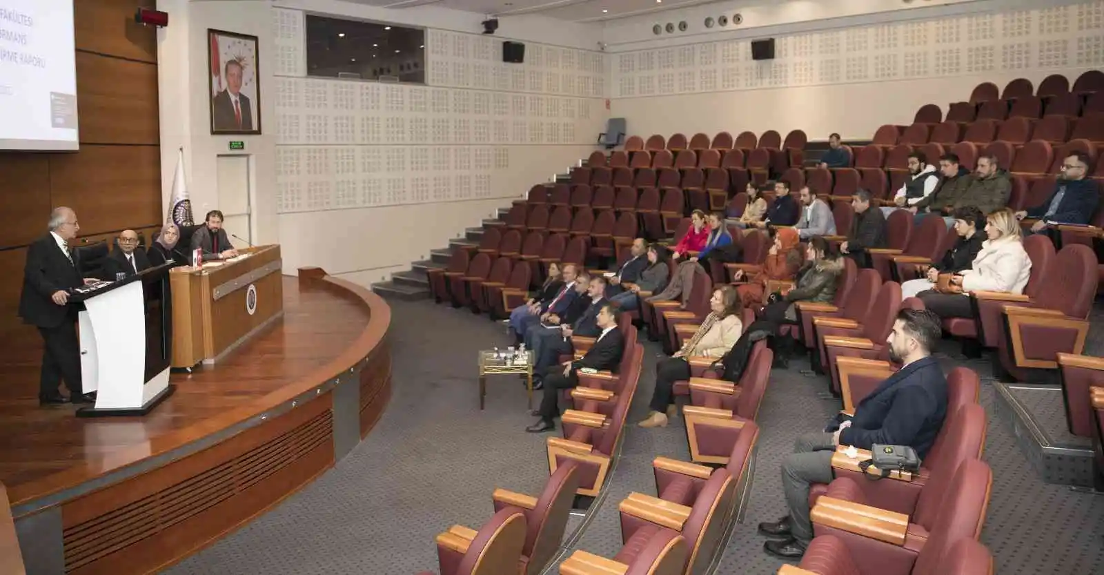 Rektör Çomaklı Başkanlığında izleme ve değerlendirme toplantıları başladı