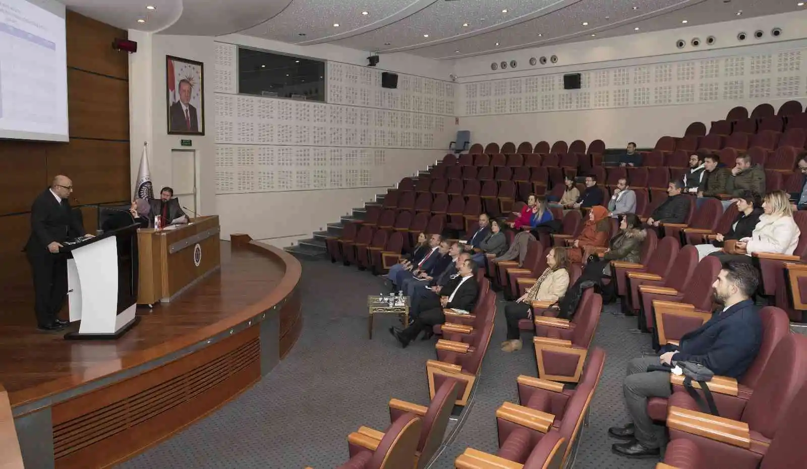 Rektör Çomaklı Başkanlığında izleme ve değerlendirme toplantıları başladı