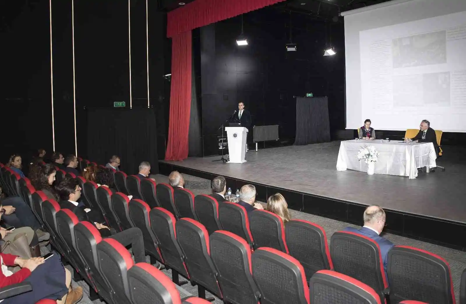 Rektör Çomaklı Başkanlığında izleme ve değerlendirme toplantıları başladı