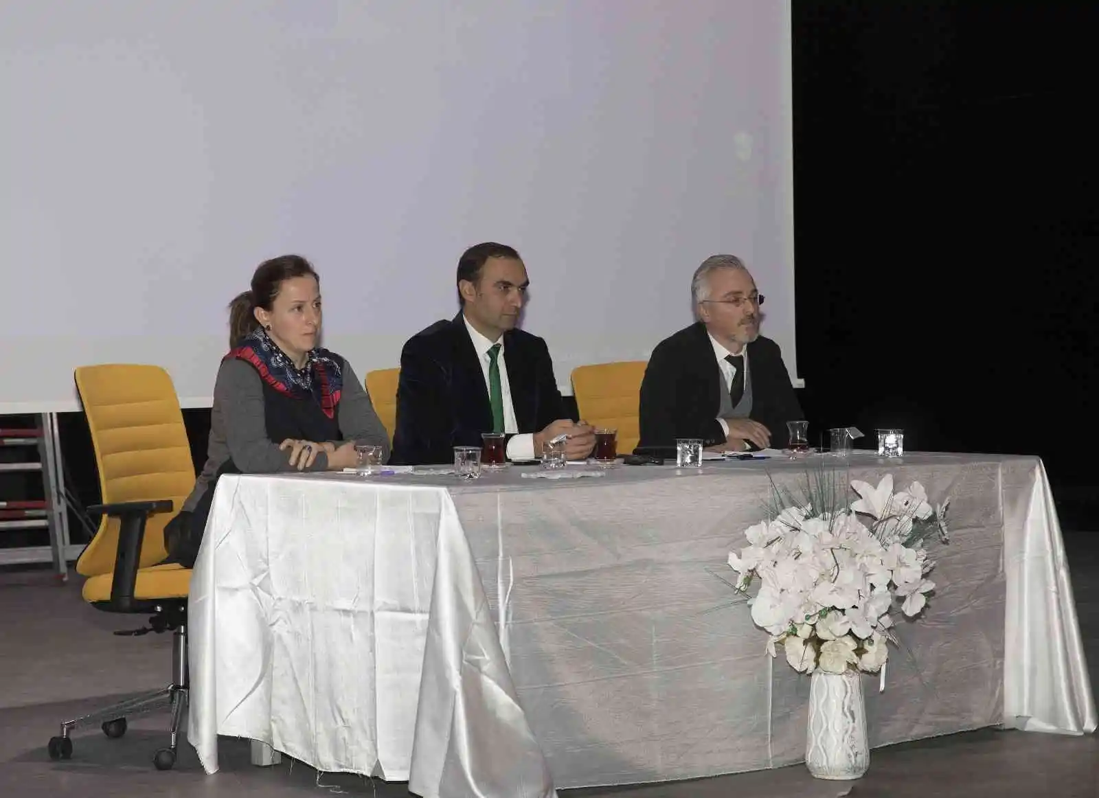 Rektör Çomaklı Başkanlığında izleme ve değerlendirme toplantıları başladı