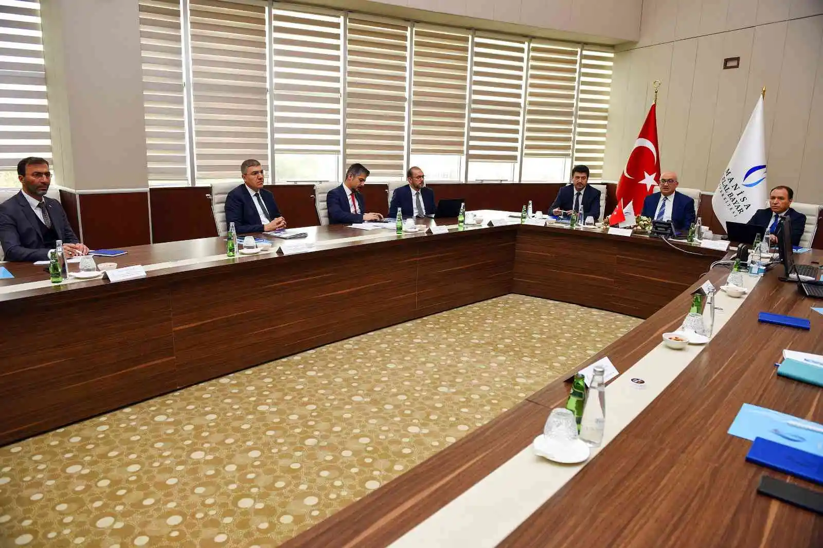 Rektörler Manisa’da, SUBÜ’nün +1 Eğitim Modeli’ni konuştu