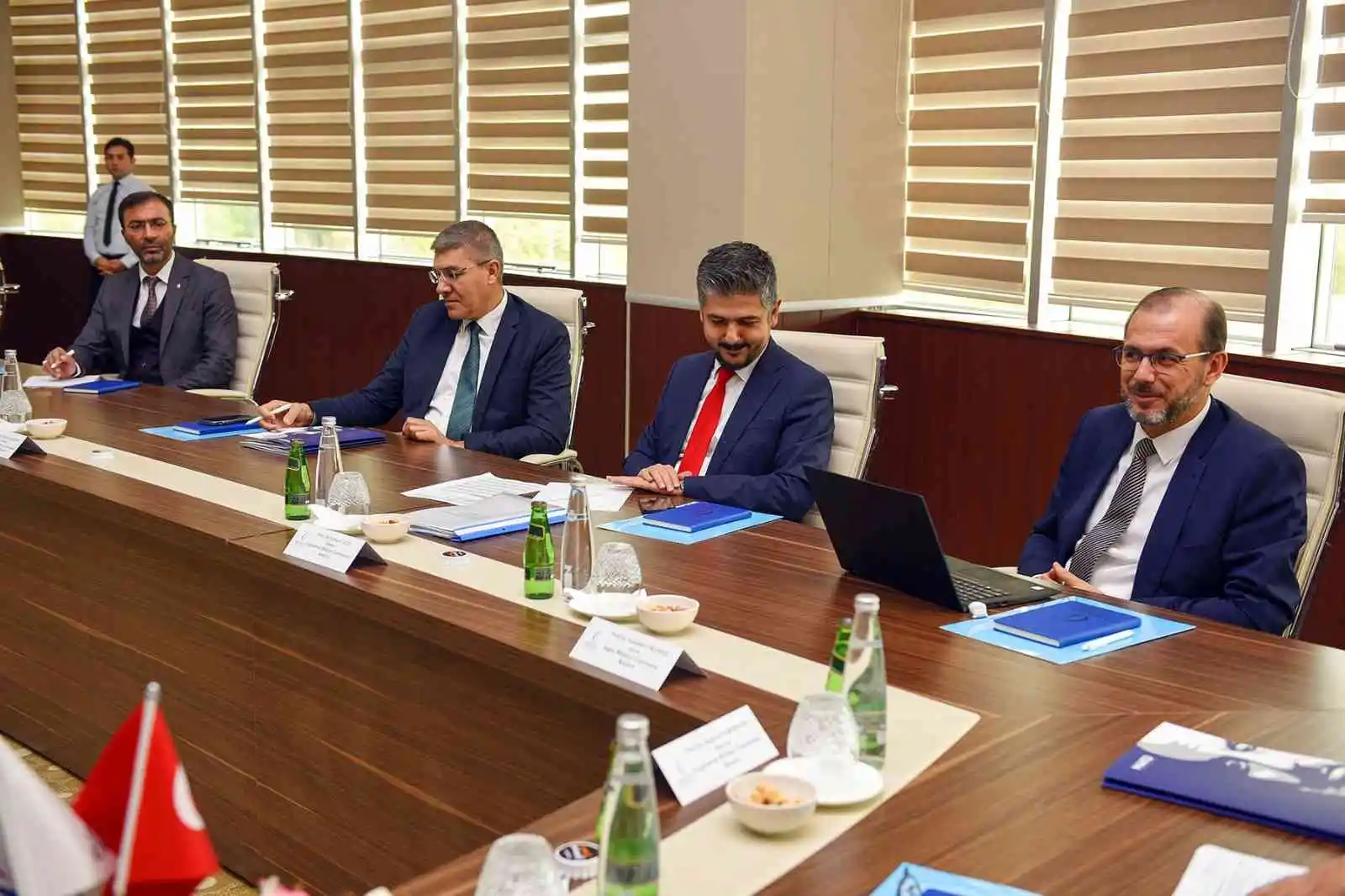 Rektörler Manisa’da, SUBÜ’nün +1 Eğitim Modeli’ni konuştu